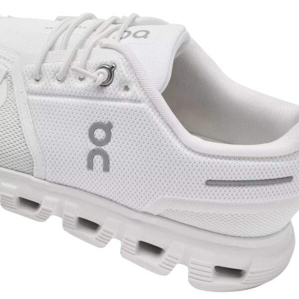 On Cloud 6 White נעלי