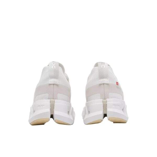 On Cloudswift 4 White/Cream נעלי