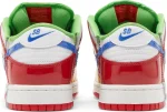 Nike SB Dunk Low 'Sandy Bodecker' נעלי סקייט לגברים