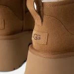 UGG Women’s Classic Ultra Mini New Heights Chestnut נעלי האג
