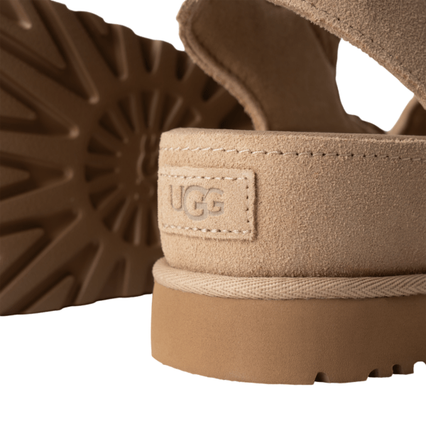 UGG Women’s Goldenstar Hi Sand סנדלי האג
