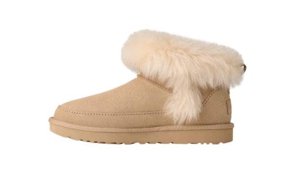 UGG Women’s Classic Ultra Mini Chalet Sandcastle נעלי האג