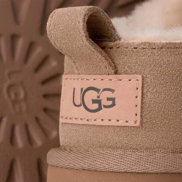 UGG Women’s Classic Micro Sand מגפי האג