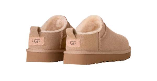 UGG Women’s Classic Micro Sand מגפי האג
