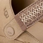 UGG Women’s Goldenstar UGGbraid Clog Mustard Seed נעלי האג