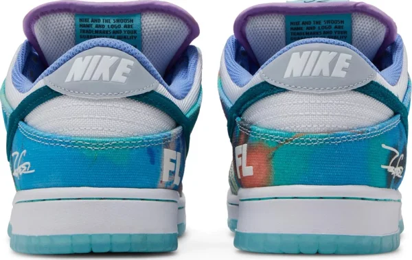 Nike SB Dunk Low x Futura Laboratories 'Bleached Aqua' נעלי סקייט לגברים