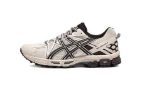 Asics GEL-Kahana 8 Black and White נעליים