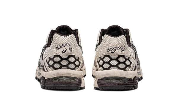 Asics GEL-Kahana 8 Black and White נעליים