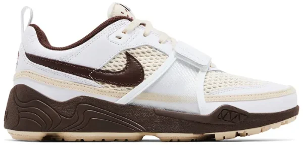 Nike x Travis Scott Zoom Field Jaxx 'Light Chocolate' נעלי ספורט לגברים