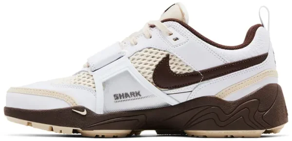 Nike x Travis Scott Zoom Field Jaxx 'Light Chocolate' נעלי ספורט לגברים