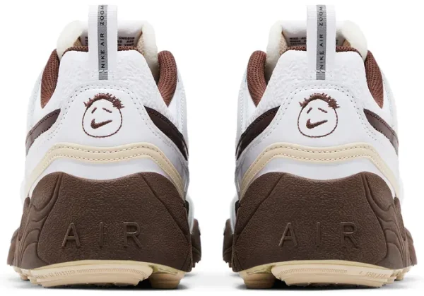 Nike x Travis Scott Zoom Field Jaxx 'Light Chocolate' נעלי ספורט לגברים