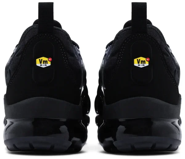 Nike Air VaporMax Plus 'Triple Black' 2025 נעלי ספורט לגברים