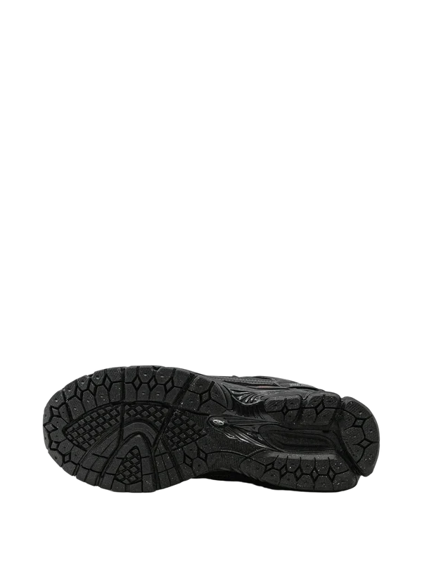 New Balance 1906 Protection Pack Black Leather נעלי סניקרס