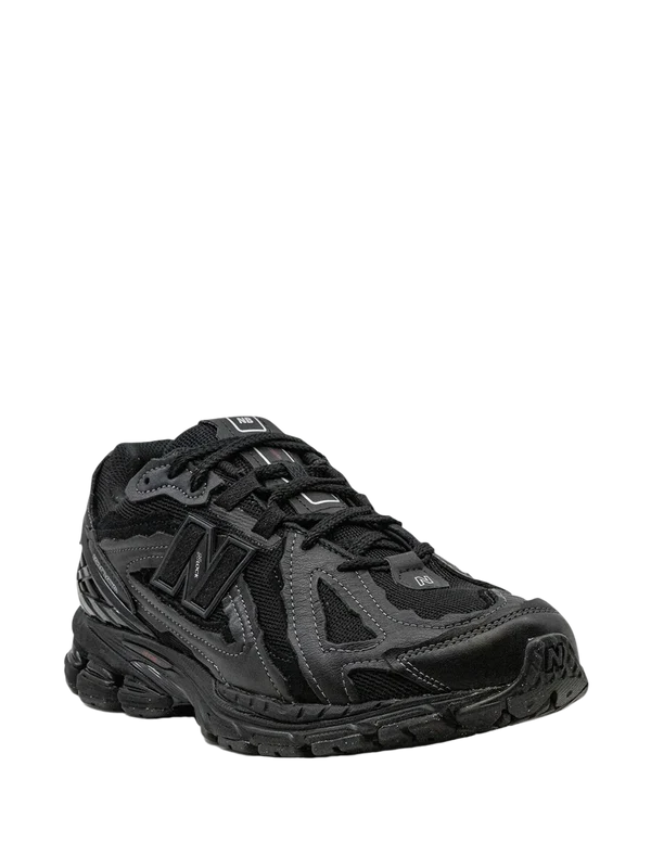 New Balance 1906 Protection Pack Black Leather נעלי סניקרס