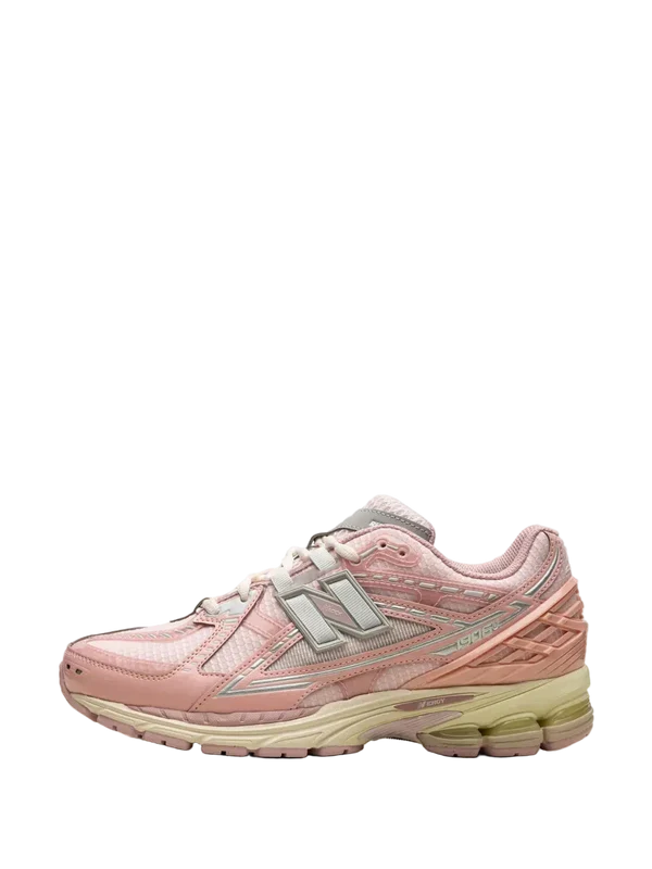 New Balance 1906 Lunar New Year Pink נעלי סניקרס