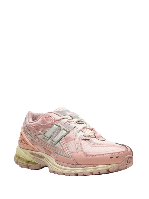 New Balance 1906 Lunar New Year Pink נעלי סניקרס