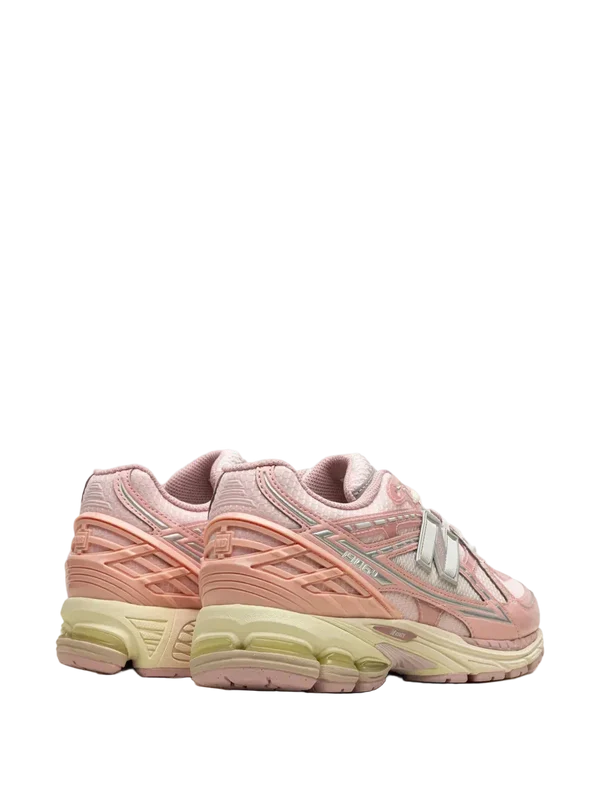 New Balance 1906 Lunar New Year Pink נעלי סניקרס