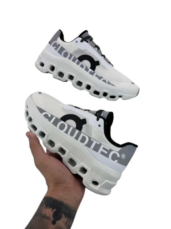 On Cloudmonster Running White נעלי ריצה לגברים