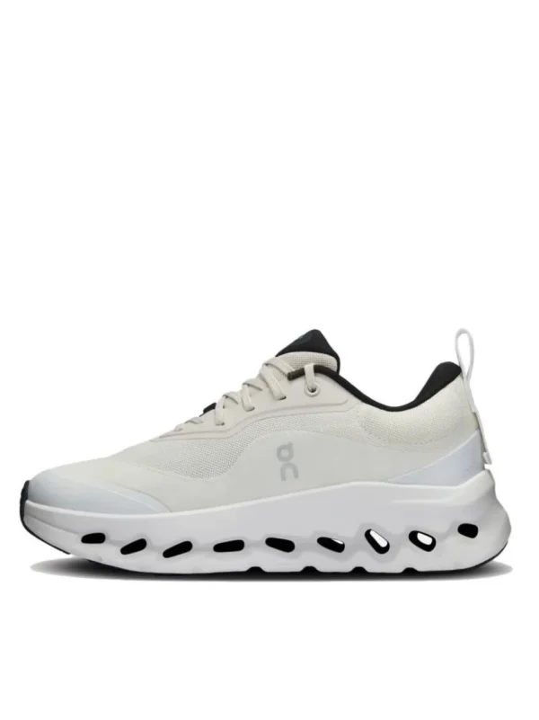 On Cloudtilt 2 LOEWE White נעלי ספורט יומיומיות