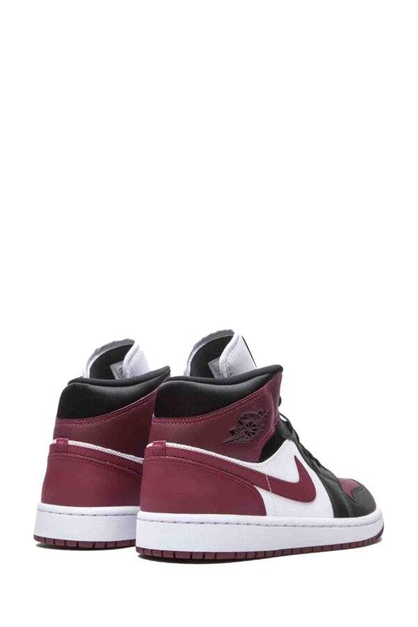 Nike Air Jordan 1 Mid Beetroot סניקרס