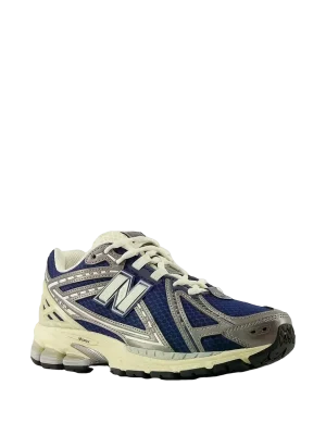 31331517_61154206_1000