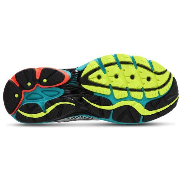 Saucony Progrid Omni 9 Silver – נעלי ריצה יציבות ונוחות