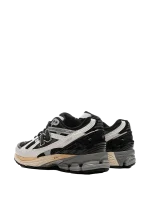 New Balance 1906U Black Sea Salt Magnet נעלי סניקרס