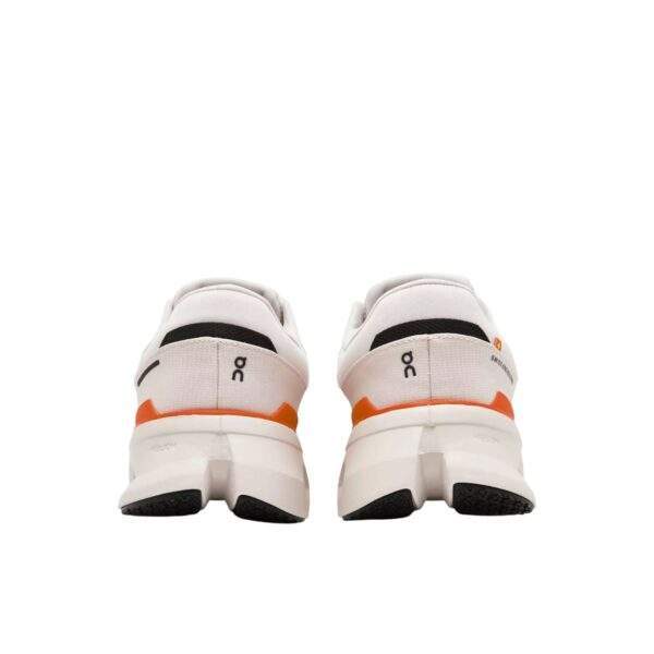 On Cloudrunner 2 Undyed White/Sand נעלי