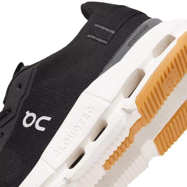 On Cloudnova Form 2 Black/Ivory/Gum נעלי