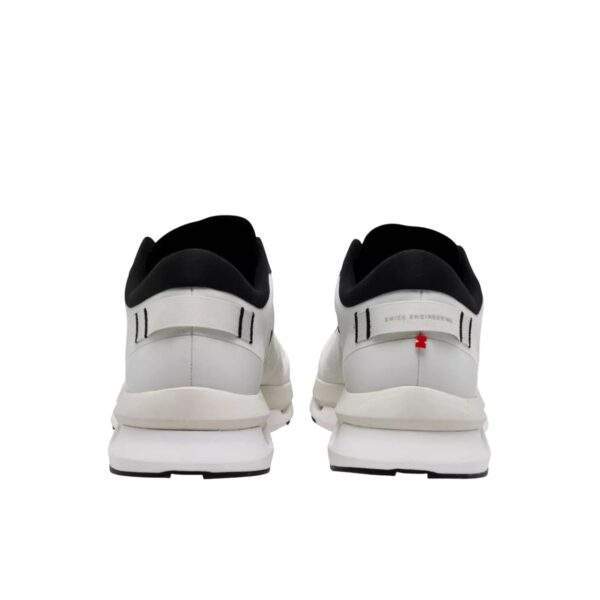 On Cloudzone Casual Ice/Black נעלי
