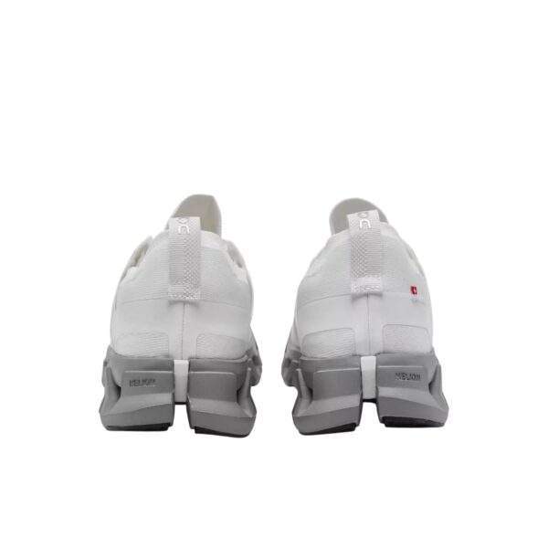 On Cloudswift 4 Ivory/Alloy נעלי