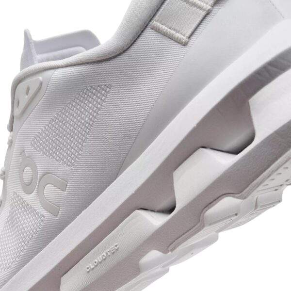 On Cloudzone Casual White נעלי