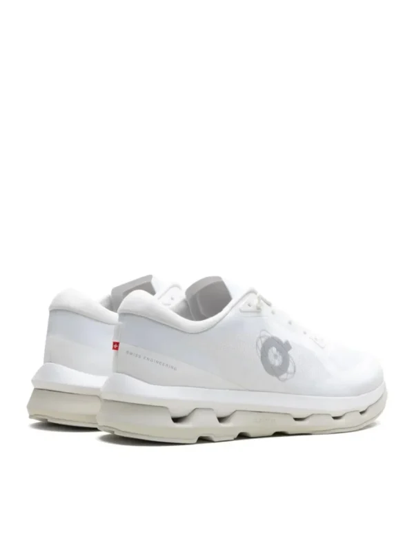 On Cloudzone White Ice x Kith נעלי ספורט יומיומיות