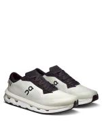 On Cloudzone Ice Black נעלי ספורט יומיומיות