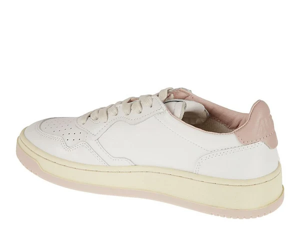 Autry Logo-Patch Lace-Up סניקרס