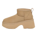 UGG Women’s Classic Ultra Mini New Heights Mustard Seed פלטפורמה עקב מגפי האג