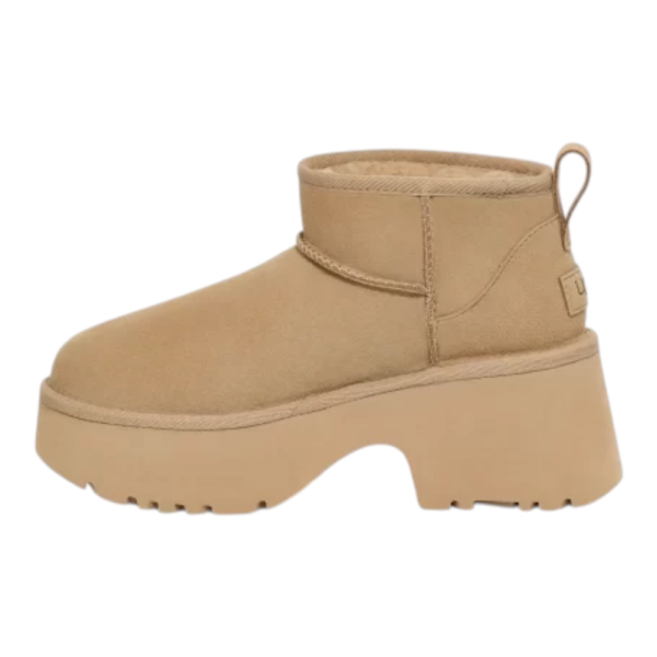 UGG Women’s Classic Ultra Mini New Heights Mustard Seed פלטפורמה עקב מגפי האג