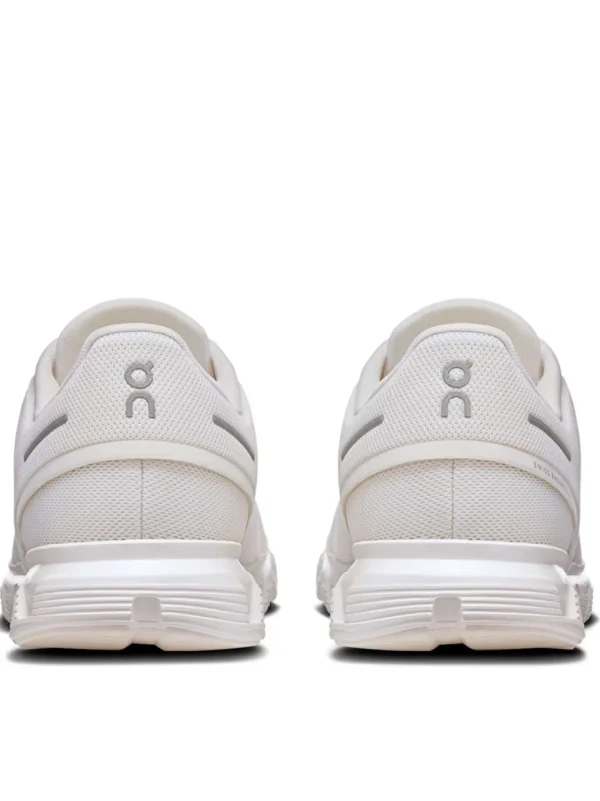 On Cloud 6 Running White נעלי ריצה לגברים