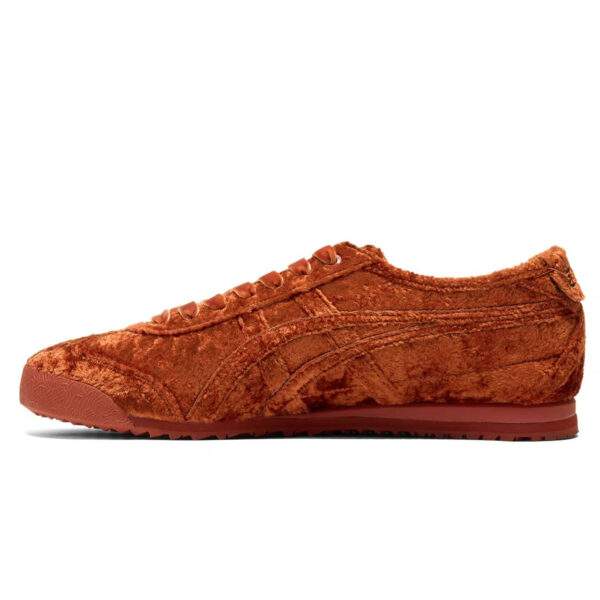 נעלי Onitsuka Tiger MEXICO 66 VELVET Brown