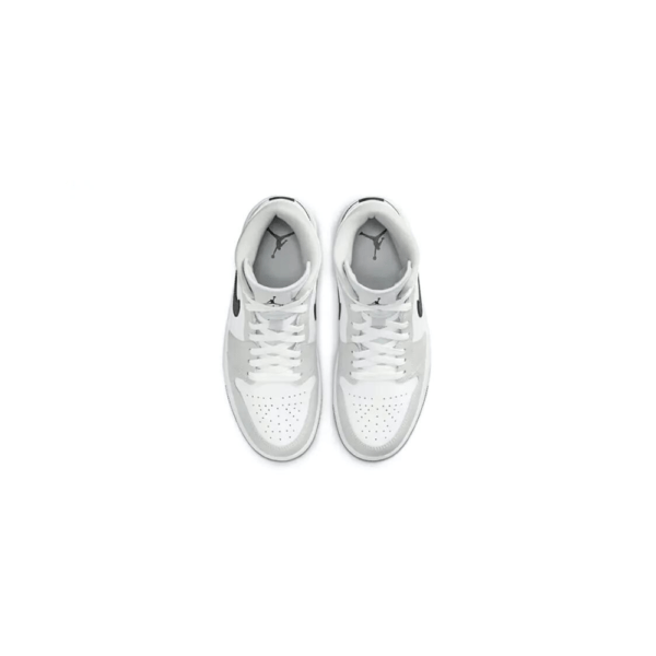 Nike Air Jordan 1 Mid Light Smoke 2021 סניקרס