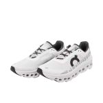 On Cloudmonster White/Black נעלי