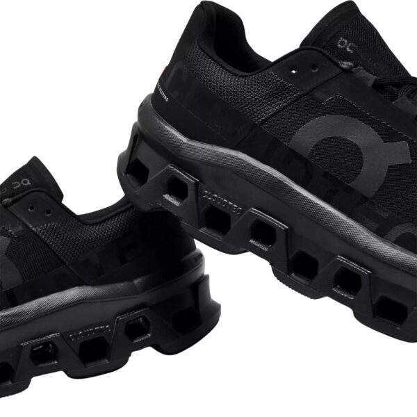 On Cloudmonster Black נעלי