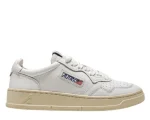 Autry Medalist Low All White Leather סניקרס