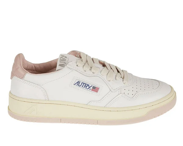Autry Logo-Patch Lace-Up סניקרס