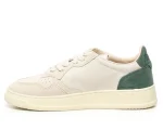 Autry Logo Embossed Lace-Up סניקרס