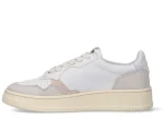 Autry Perforated Lace-Up סניקרס