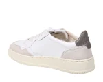 Autry Medalist Round Toe Low סניקרס