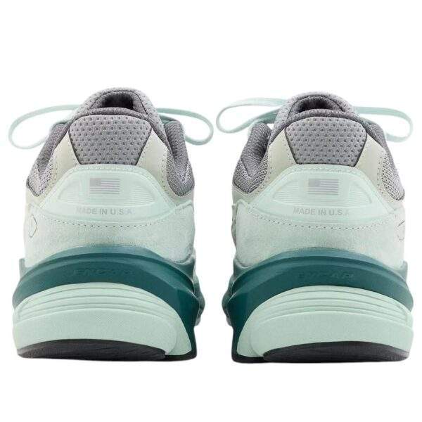 New Balance 990v6 ‘Community Mint’ סניקרס