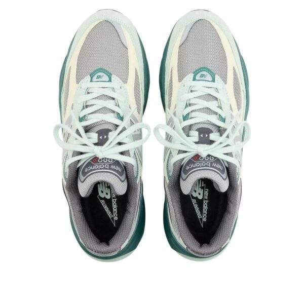 New Balance 990v6 ‘Community Mint’ סניקרס
