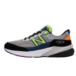 New Balance x DTLR MiUSA 990v6 ‘Cornerstone’ סניקרס
